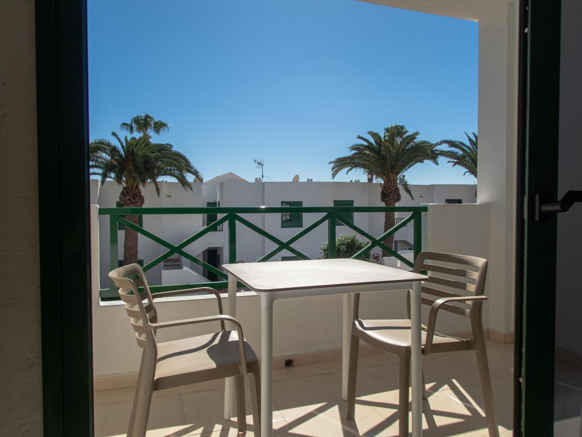 Apartamento Zuri By Kamili Lanzarote Tías Exterior foto